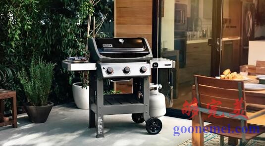 Weber Spirit II E-310燃气烧烤炉