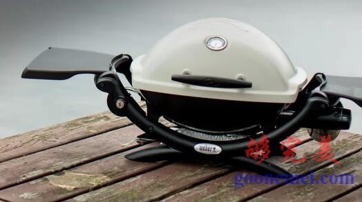 Weber Q1200燃气烧烤炉