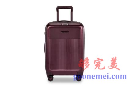 Briggs & Riley International可扩展行李箱